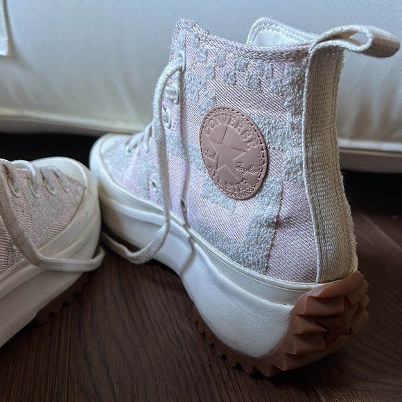 Converse Chuck Taylor Jacquard Platform Hightop Sneakers 9 - Picture 11 of 15